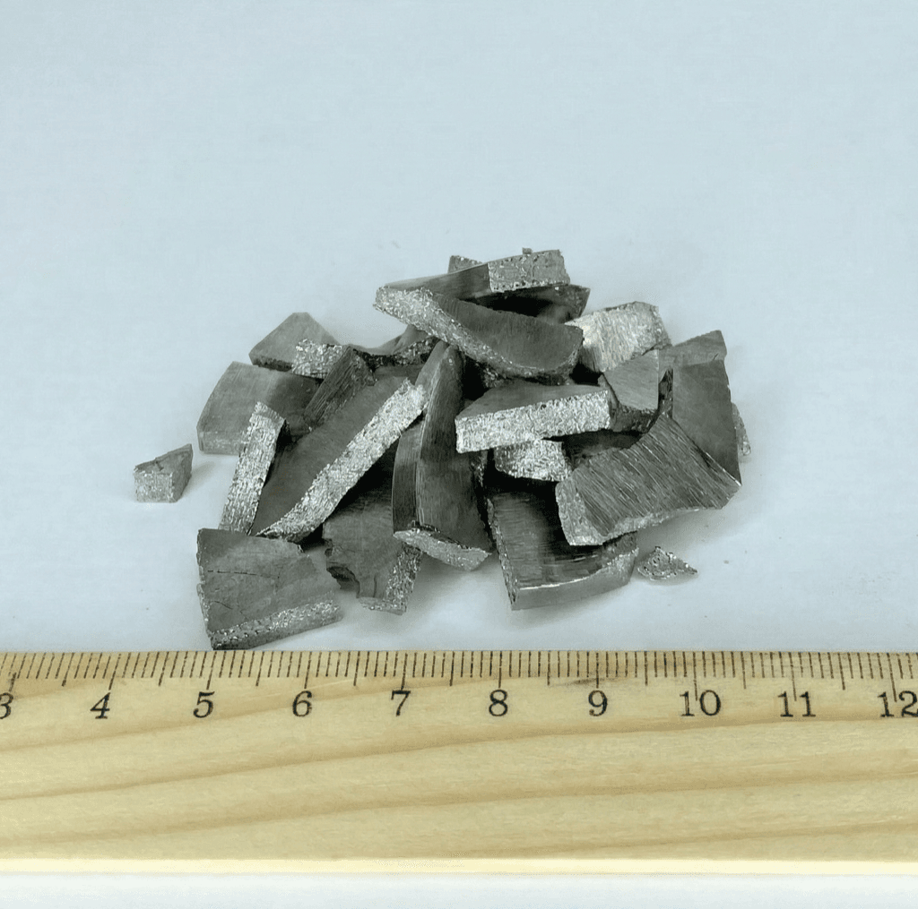 Tungsten metal pieces