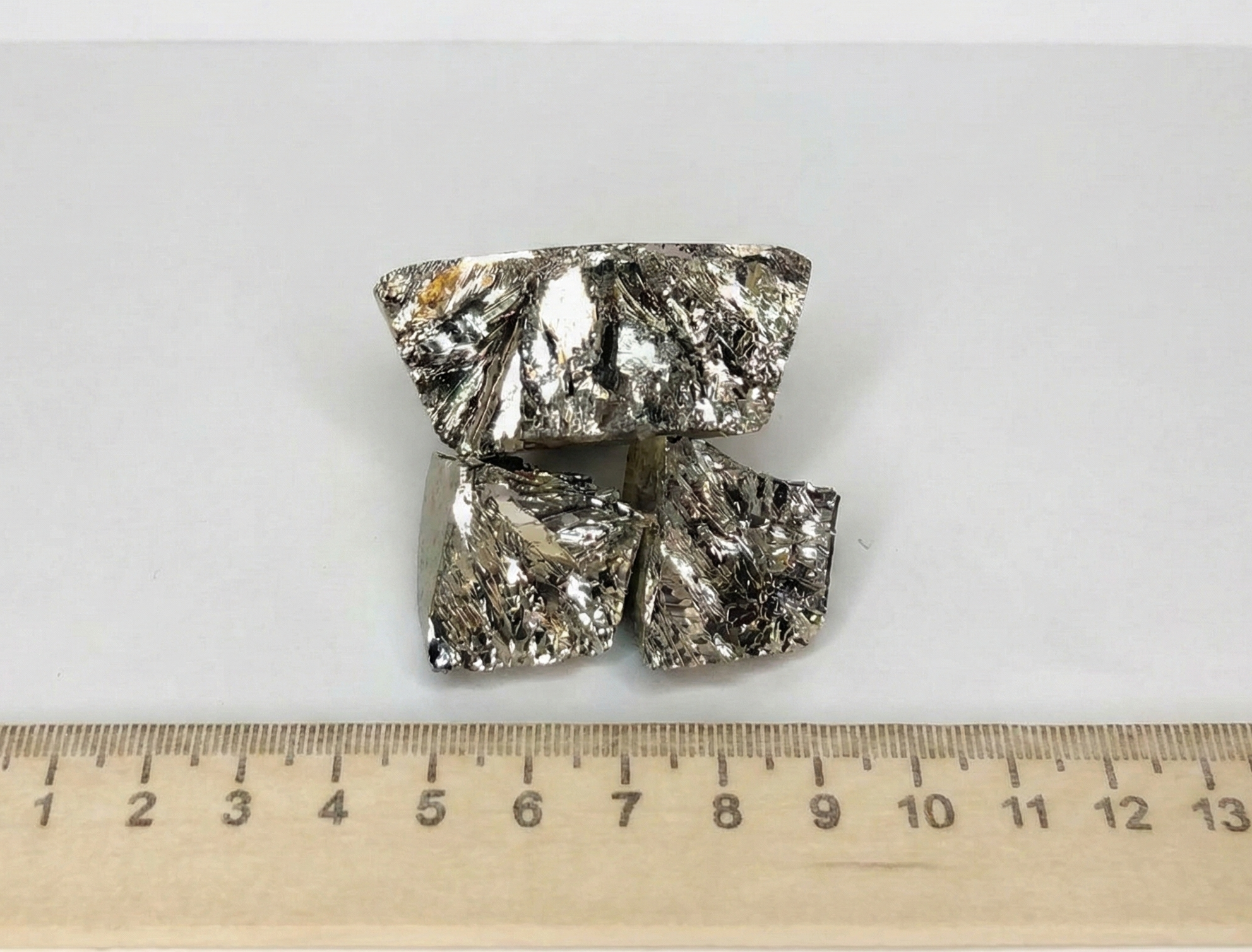 Bismuth metal sample