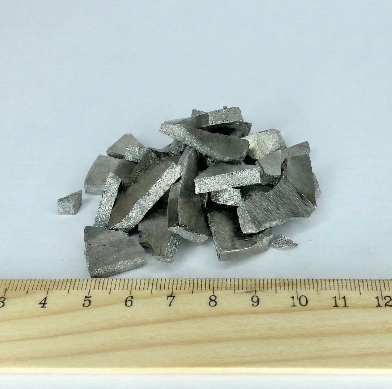 Tungsten metal pieces